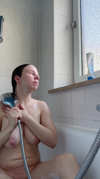Will You Join Me in the Bathtub?