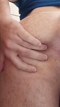 อวดตูดแน่น ๆ ของฉันขณะฟัง Asmr