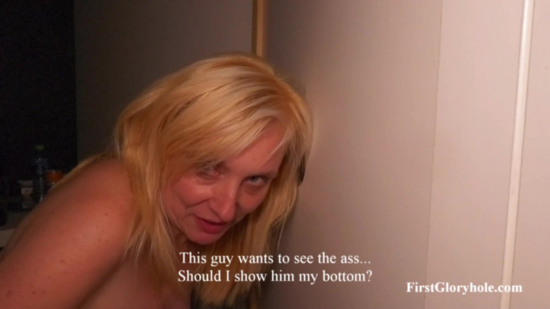 First Gloryhole: परिपक्व महिला Lena - उसका पहला ग्लोरीहोल भाग संख्या 4