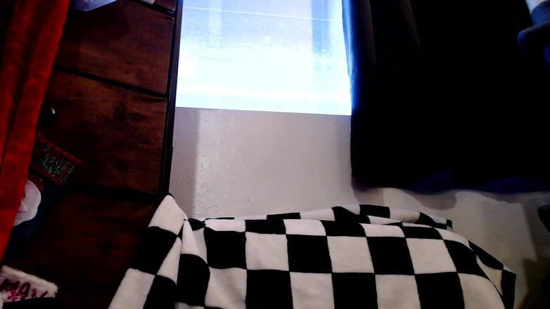 Abby Anna: Eu balançando minha bunda para você saltar celulite apertando