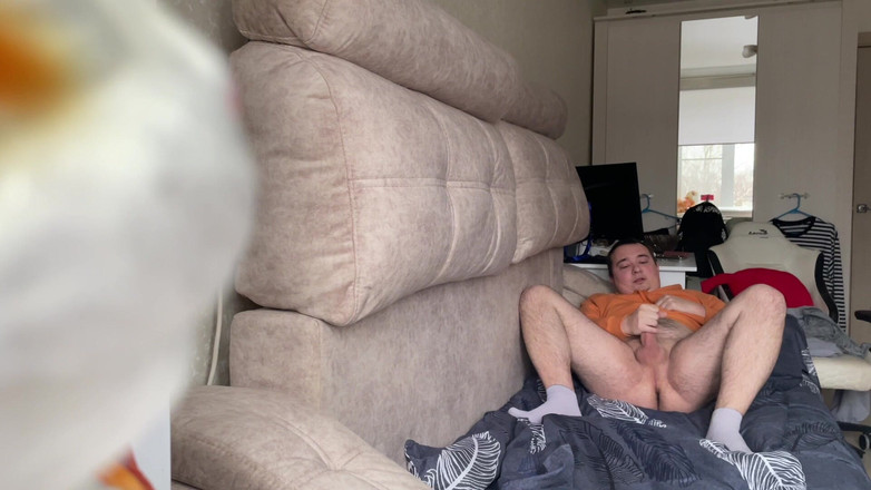 Limara19981: Mladý muž Limara19981 masturbuje a užívá si orgasmus