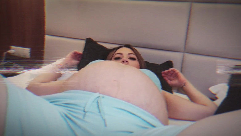 ep3kofficial: Travail extraterrestre effets spéciaux ventre éclatant fétiche enceinte