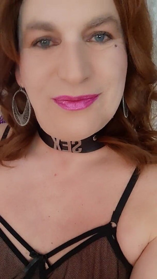 Victoria Lecherri: Sussurrava nell'orecchio!
