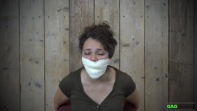 Gag Attack: Julia - microfoam tep gags