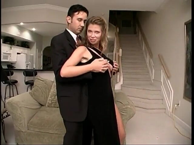 Cumming Soon: Goddess Jessie as a pro knows how to sexual treat...