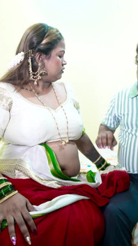 Desi india è stata scopata e la sua figa era svuotata