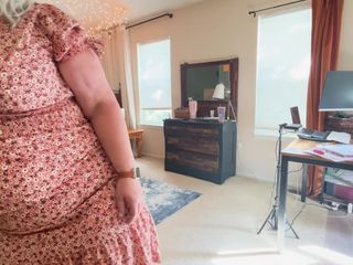 Alice Stoner: Трахни ее белое тело толстушки с вашим толстым черным членом, наполни его спермой и спарься с вашим снежным зайчиком