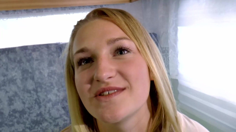 Deutschland porn: Velho e jovem sexo no trailer