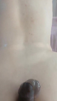 Rabuda dando um anal e ejaculação anal