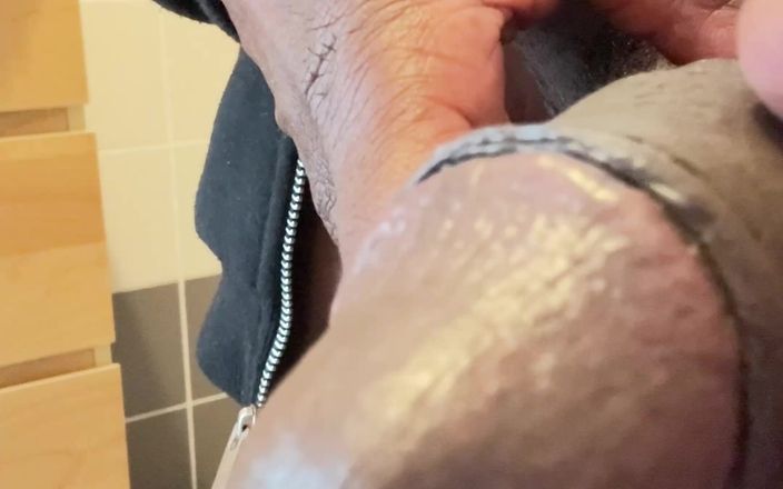 BBC Joss Lescaf: Fascinarea lui Joss Forskin episodul 1