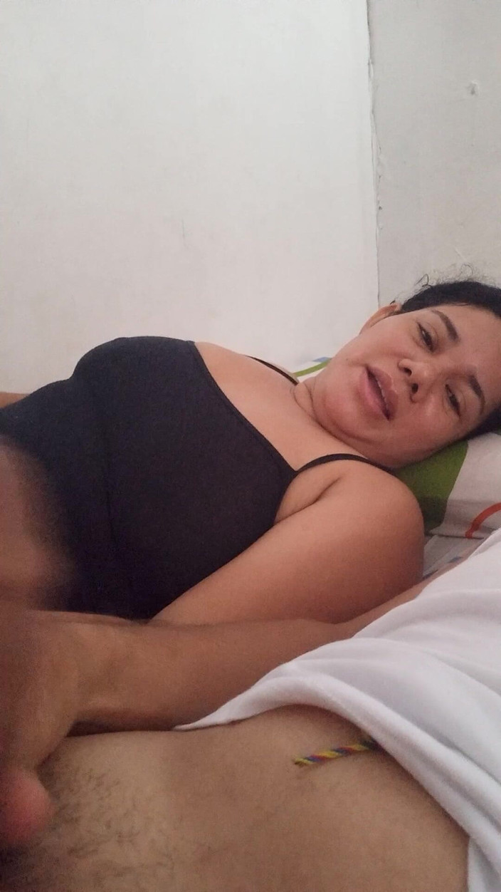 Valkyrie and Luigy Couple: İyi bir yarak emmek için can atana kadar emmek istemedi