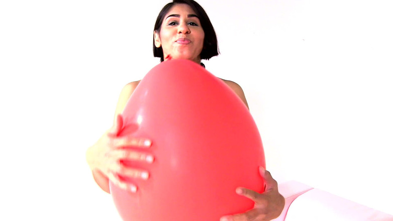 Lacey Starr productions: Fetish Belon MILF India