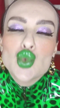 I Seduce You with My Glossy Green Minty Lips and Kisses and Shiny Latex