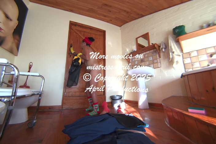 April VR Productions: La limpiadora de pollas - April Productions vr