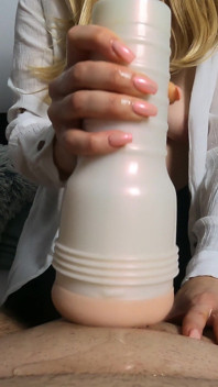 Natural Tits MILF Give Me a Handjob with Fleshlight. I Cum Twice