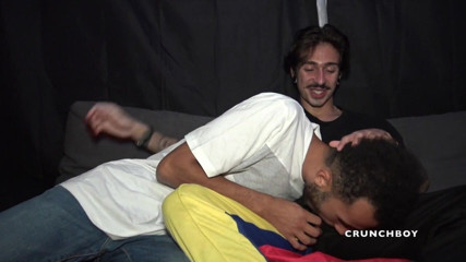 Straight boys but needing sex: Anthony austin wurde von einem sexy jungen roh mit tatoo...