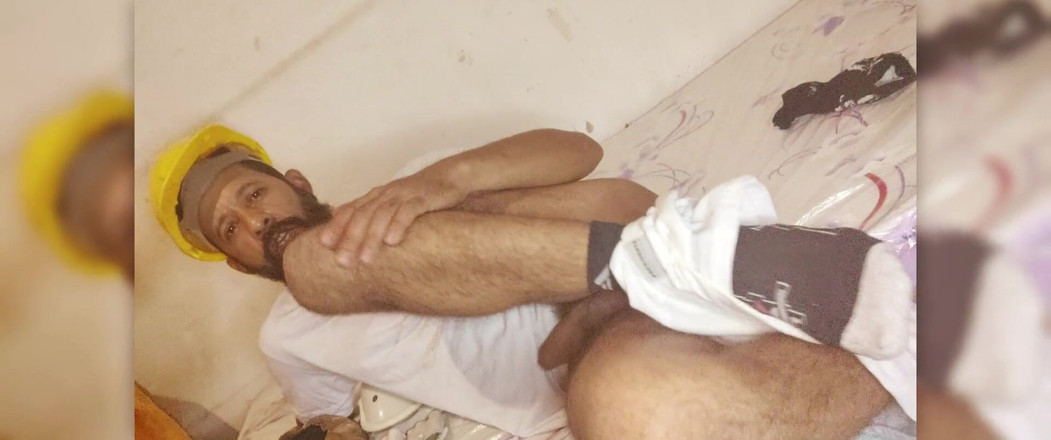 Stink HairyMale: Cumming on white shorts