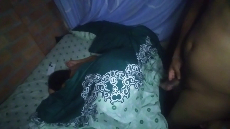 E-Alfa: Explosão fodendo com a babá