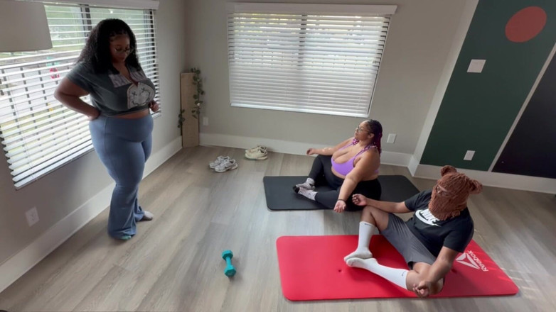 TeddyStrokez: Roztažená Tiffany