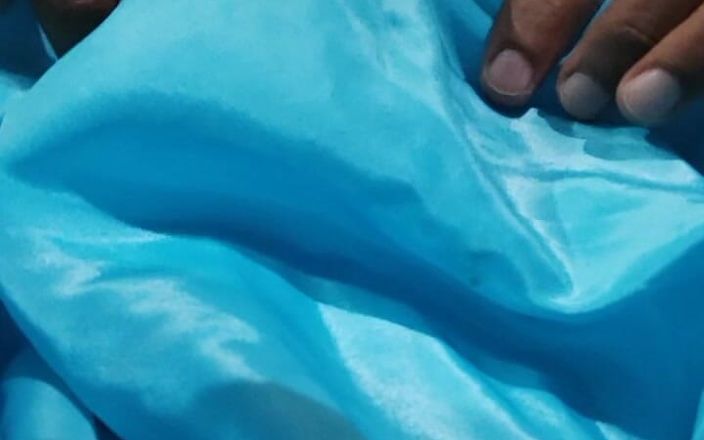 Satin and silky: Tření čůráka s modrým crap Satin Silky Salwar z Chachi (38)