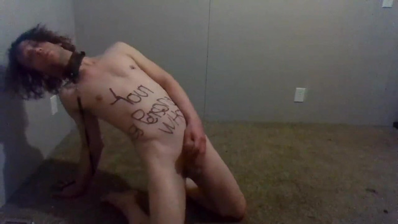 LilTaste: Peeing Buttassnaked on My Hand and Foots