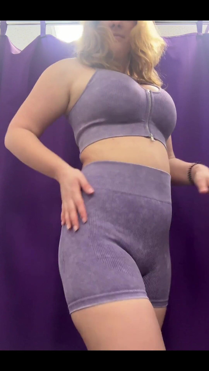 Fox Flame: Trang phục mới cho yoga