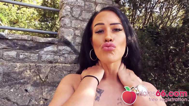 Dates66: Latina MILF Zara Mendez com tesão por sexo instantâneo no...