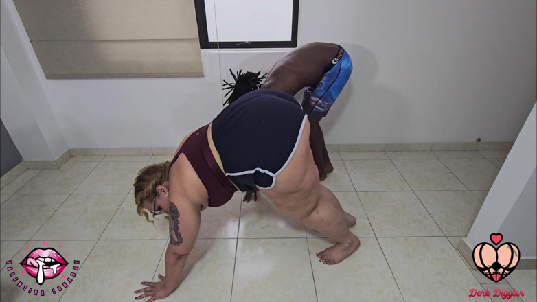 Valentina Lunarae: Comience el día bien con un poco de yoga