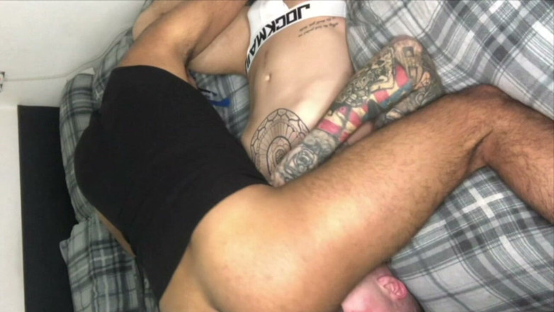 Straights boys loves gay: Used Raw by Arab at This Hotel