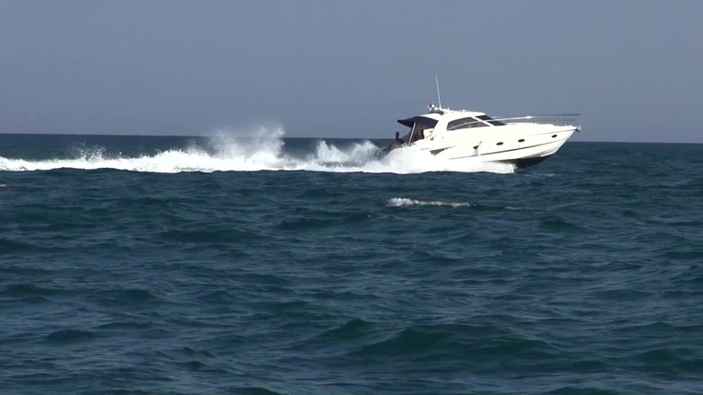 Made In France: Сексуальний сніданок подається в ліжку