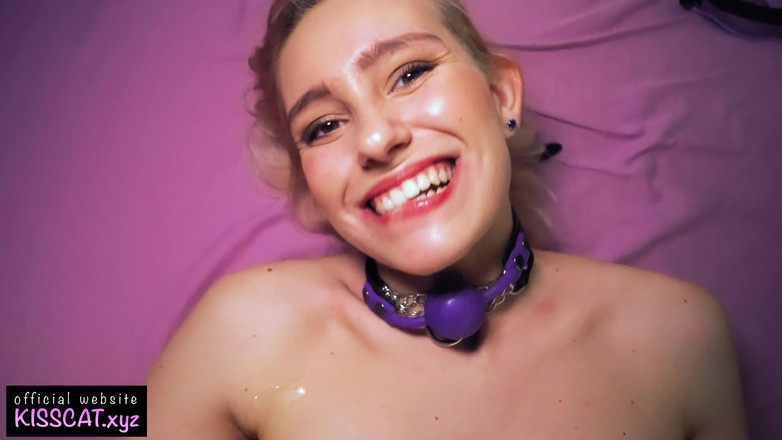 KissCat: Nevlastní sestra se svázala pro manžela, ale přišel její nevlastní...