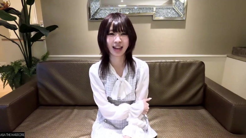 J-Girls Club: Asian Angel 26341