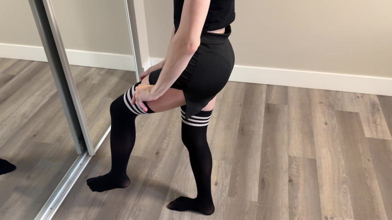 Amelia Amour: Real Amateur Homemade with Slim Moaning Girl