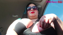 Riderqueen BBW Step Mom Latina Ebony: Tetek besar saya di Public Rute