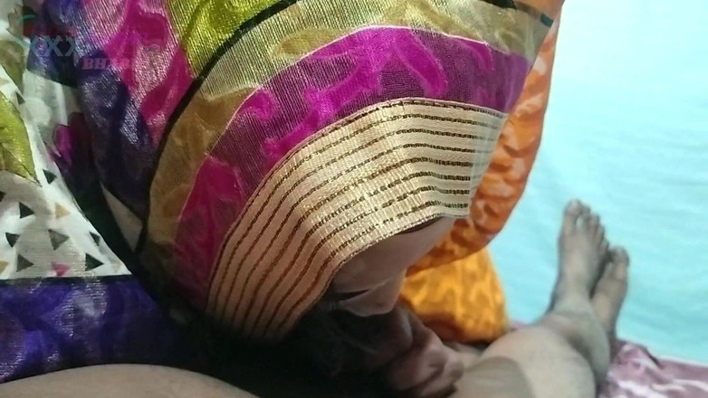 Pooja_Rashmi_Bhabhi: Пуджа займається сексом зі зведеним братом