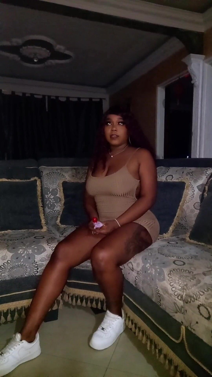 AndreaAndJean: Orang asing di jalan, minta alamatku dan semuanya berakhir buruk,...