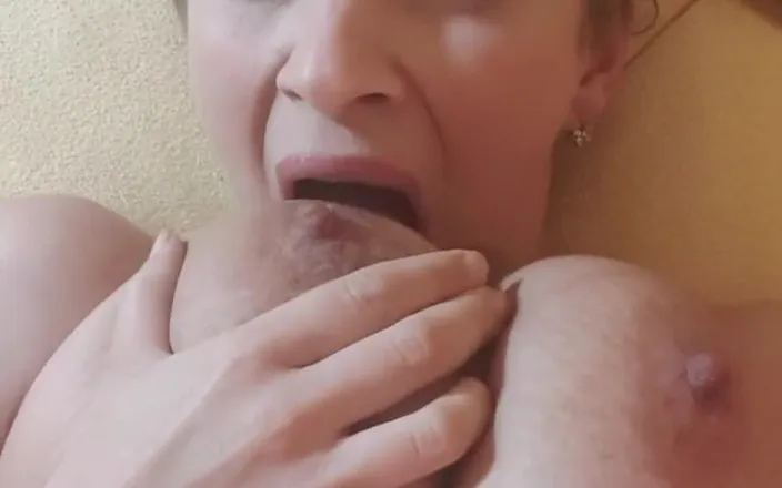 Katerina Hartlova: Sucking and Licking My Boobs