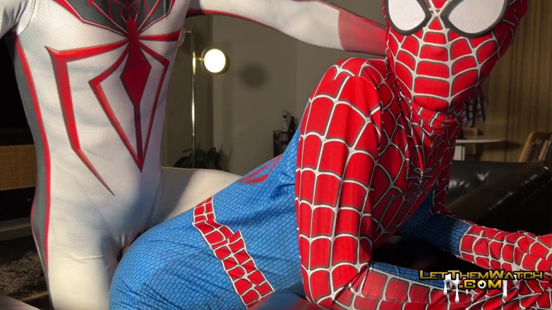 Let them watch: Big Dick Tag Team Group Gay Sex Spider Bro!