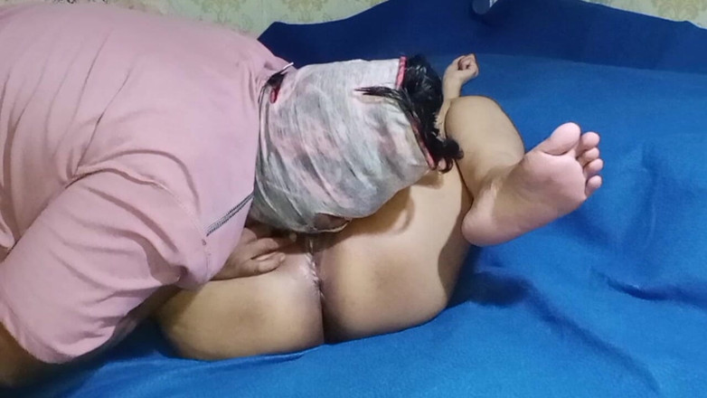 Babang endut: Follando a la esposa de mi amigo, seguido por el...