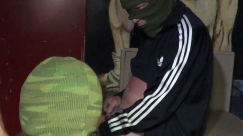 BAREBACKERS FROM LONDON: Cruising Ppublic'da Büyük Gangbang