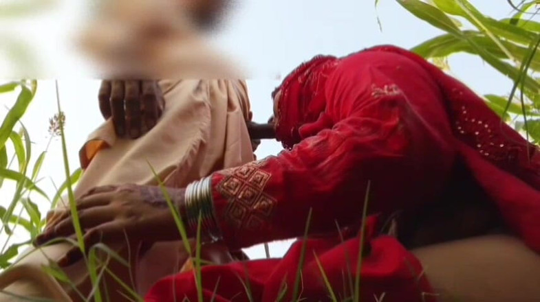 Abida pavreen: Jungle Me Mangal Kahani Має секс