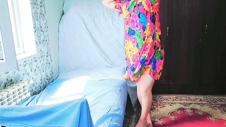 Kitty_Cross: Cewek bejat dengan lekukan sedap ini menggodamu semalam smua