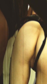 セックスグループシーン - 1_bdsm胸の豊満なブロンドとブルネットのトリオが射精を共有する