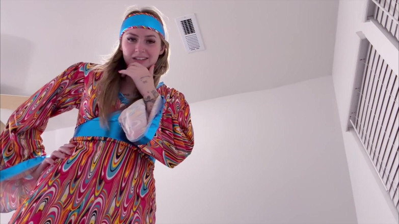 Kink in Time: London Evans , Groovy '60s Giantess Domination 4K-pov Shrinking Fantasy Awaits!