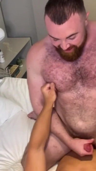 Grindr Hook up with Pjknoxxx