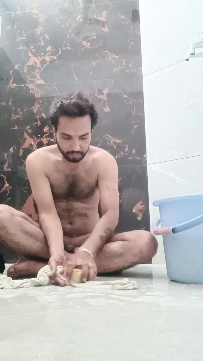 Rajasthani-old-lover: Lelaki desi India di bilik air