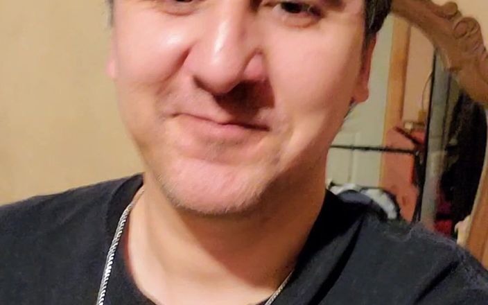 Dany boy: Sehr heiße latina-amateurin bekommt einen intensiven handjob