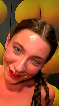 Ggg - Julie in Bukkake Gangbang Sperm Overload
