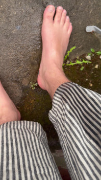 Peeing Outside in Women’s Pants)