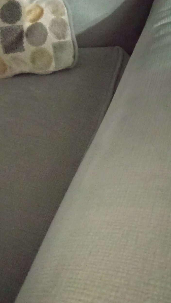 Themilkman618: Mi sego e sborro sulla mia camicia un arrapante pasticcio...